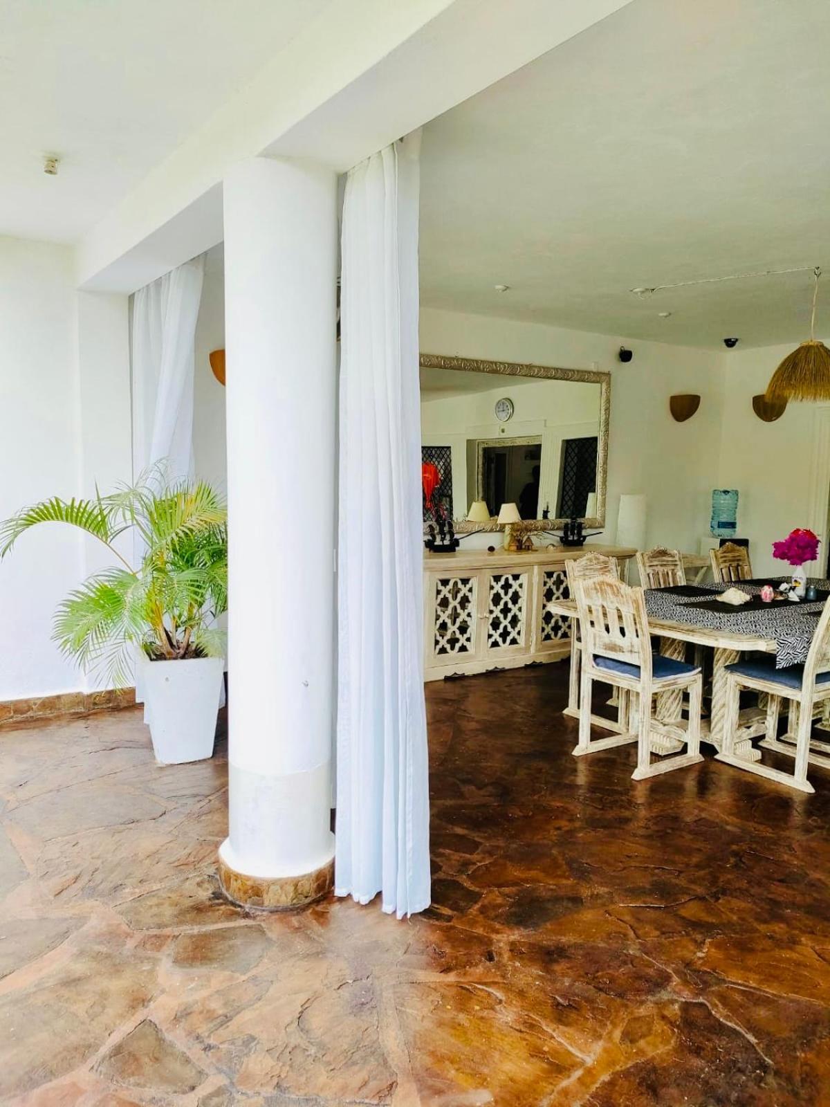 White Nyumba Malindi Apartment Ngoại thất bức ảnh