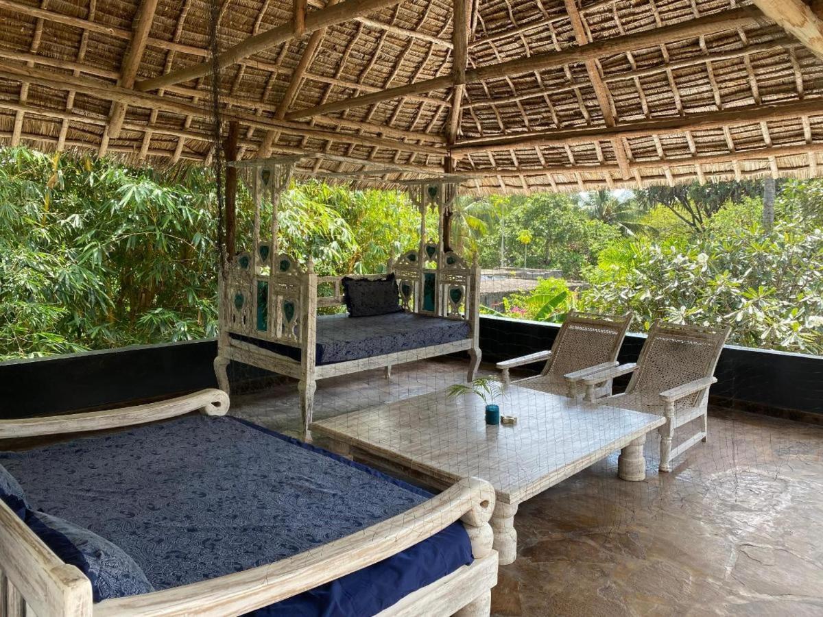 White Nyumba Malindi Apartment Ngoại thất bức ảnh