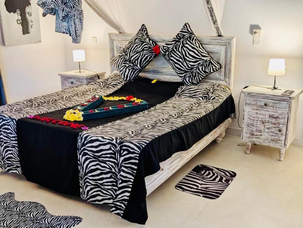 White Nyumba Malindi Apartment Ngoại thất bức ảnh